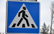 Dar viena saugaus eismo priemonė Alytuje – budėjimas prie mokyklų esančiose pėsčiųjų perėjose