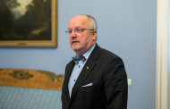 Alytuje lankysis Krašto apsaugos ministras J.Olekas