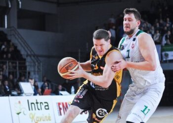 „Dzūkija“ prasmego puikioje „Šiaulių“ gynyboje