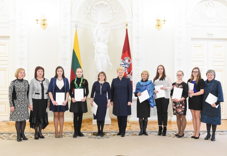 Lietuvos Respublikos Prezidentės D. Grybauskaitės ir Vyriausybės dėmesys jauniesiems Alytaus miesto talentams