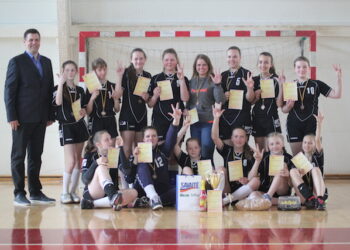 Lietuvos merginų rankinio čempionate alytiškės pasipuošė bronza