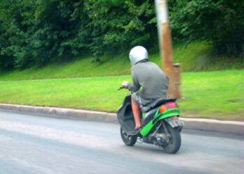 Chuliganai keliuose – neatsakingų tėvų vaikai paaugliai