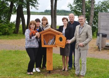 Prie Paršežerio atidarytas knygų namelis