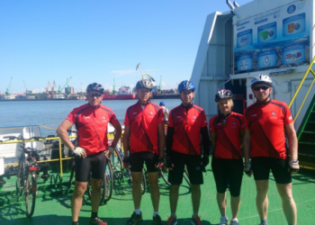 Finišavo Lazdijų rinktinės turistų organizuotas žygis dviračiais „Aplink Lietuvą!” (foto)