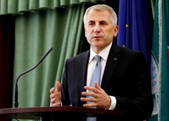 Kviečiame į susitikimą su Europos Sąjungos ambasadoriumi Rusijos Federacijoje  V. Ušacku ir politikos apžvalgininku R. Valatka