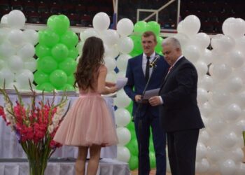 Alytaus Adolfo Ramanausko-Vanago abiturientų laida – šiemet didžiausia Alytuje