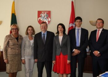 Pasaulio lietuvių bendruomenė nori balsuoti internetu ir dvigubos pilietybės