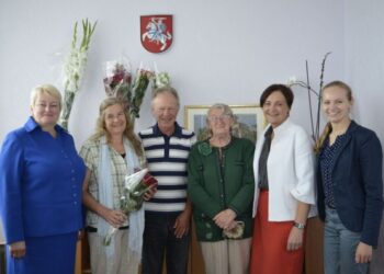 Padėkojo 20 metų paramą teikiančiai šveicarų šeimai