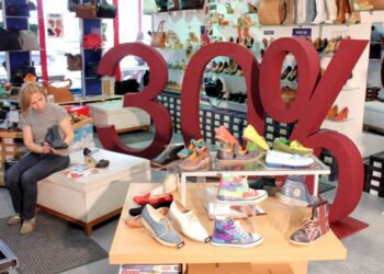 Kodėl prekybininkai rengia išpardavimus?