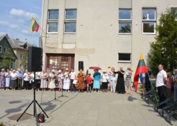 Lentvaryje – akcija „Bunda jau Baltija“