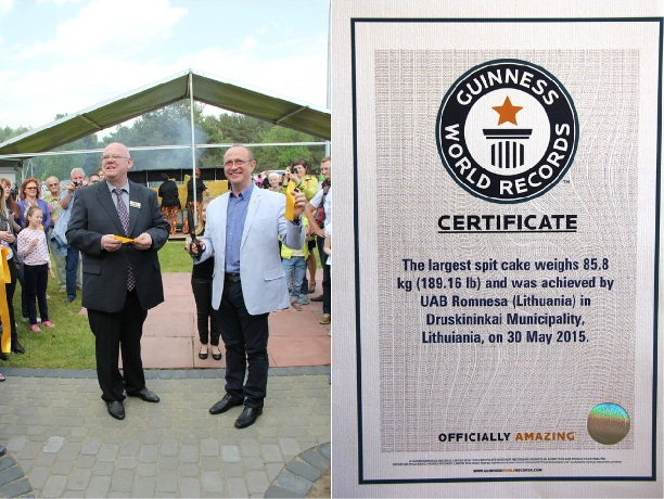 Didžiausią pasaulyje šakotį iškepusi „Romnesa“ gavo tai patvirtinantį Gineso rekordų knygos sertifikatą
