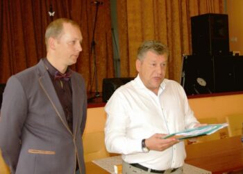 Pažadai pieno gamintojams džiūsta drauge su ganyklomis