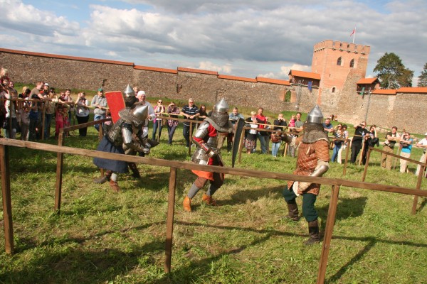 LDK istorijos atkūrimo festivalis „Medininkų pilies apgultis. 1402-ieji“