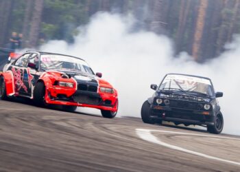 „Snow Drift 2015“ varžybų nugalėtojui pergalę atnešė skolintas automobilis