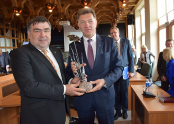 Lazdijų rajono savivaldybės meras sulaukė premjero pagyrų