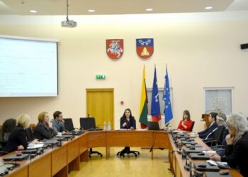 Aptarti jaunimo politikai aktualūs klausimai