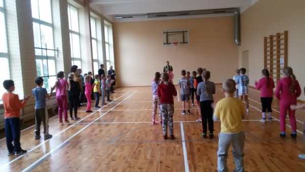 Birštono gimnazijoje vyko projektas „Judėk ir auk sveikas 2015“ 2