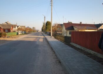 Eišiškėse įrengtas naujas šaligatvis