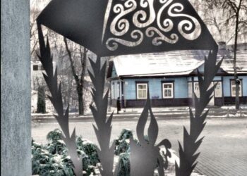 Kūrybinių darbų parodos-konkurso „Trakams, Kalėdų sostinei, dovanoju karpinį – kalėdinį žibintą“