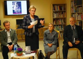 Paąžuolės kaimo šviesuolis