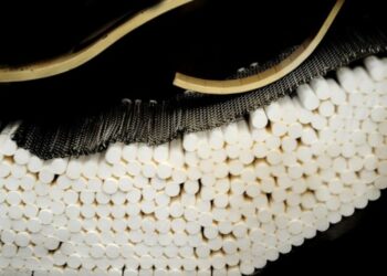 Nuo 2016 m. kovo nuosekliai didės akcizai rūkalams ir alkoholiui