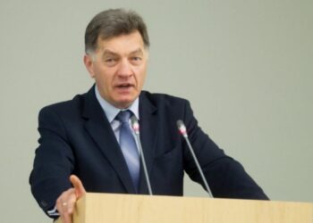 Ministras Pirmininkas Algirdas Butkevičius trečiadienį susitiko su Lietuvos smulkiojo ir vidutinio verslo tarybos atstovais