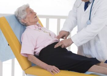 Šeimos gydytoja: net 90 proc. pagyvenusių žmonių turi skrandžio problemų