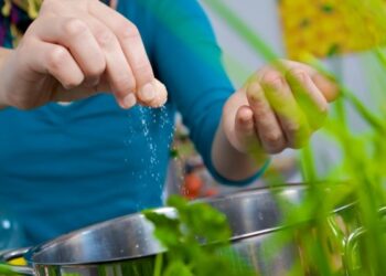 Vaikų maitinime – ne tik mažiau cukraus ir druskos