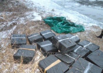 Kapčiamiesčio pasieniečiai perėmė Nemunu iš Baltarusijos plukdytą kontrabandos krovinį