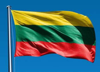 Sausio 13-ąją gyventojai kviečiami išsikelti valstybines vėliavas