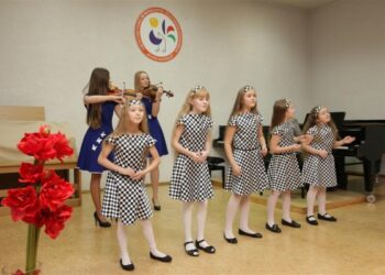 Lietuvos vaikų ir jaunimo televizijos konkurso „Dainų dainelė“ III etapas