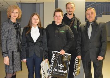 Apdovanoti 2015 m. Lietuvos jaunių žaidynių nugalėtojai ir prizininkai