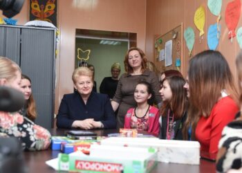 Rizikos šeimos turi gauti realią ir greitą pagalbą