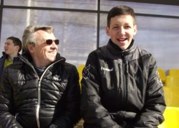 Futbolo vartininkas A. Bražinskas pasirašė sutartį su Anglijos FK „Sheffield Wednesday“ klubu