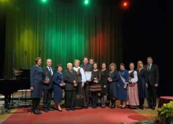 Kviečiame teikti kandidatūras tradiciniams vasario 16-osios apdovanojimams