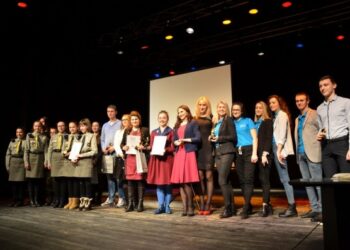 Šalčininkuose išdalyti jaunimo apdovanojimai