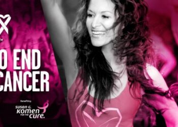 Prisidėkite prie kovos su krūties vėžiu šokdami zumbą