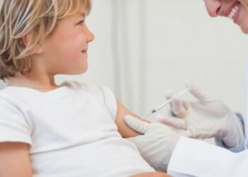 Vaikus nuo sunkių ligų padeda apsaugoti nemokami skiepai