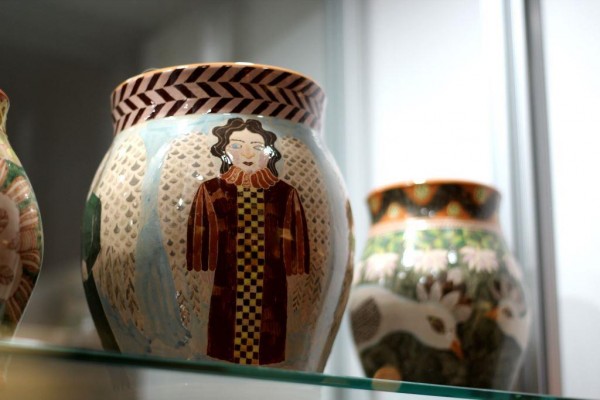 Kviečiame į Rūtos Indrašiūtės keramikos darbų parodą