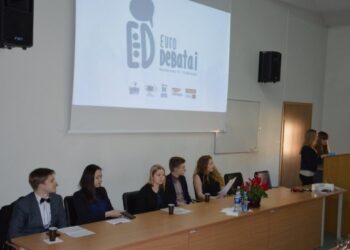 Eurodebatai: viešojo kalbėjimo iššūkis – Alytuje!