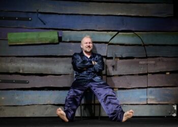 Vilniaus knygų mugėje – pokalbis su R. Cicėnu ir T. Gudaičiu