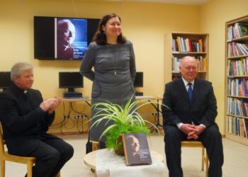 Knyga apie monsinjorą Kazimierą Vasiliauską