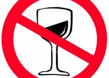 Lazdijų rajono savivaldybės taryba uždraudė prekiauti alkoholiu masinių renginių metu ir 500 metrų atstumu nuo mokyklų