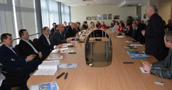 Apie Varėnos rajono verslo plėtrą diskutavo rajono vadovai ir verslininkai