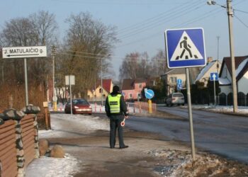 Policija daugiau dėmesio skirs pėsčiųjų pažeidimų prevencijai