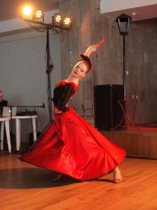 Renginį papuošė Trakų kultūros rūmų šokių kolektyvo „Gija“ šokėjai. Aleksandro Aziulevičiaus nuotr.