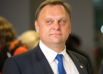 V. Sutkus. Pildosi lietuviams nepalankus „Rail Baltica“ scenarijus