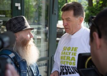 LVK nariams – Premjero padėkos už kovą su šešėliu