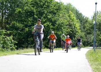 Alytuje toliau siekiama plėtoti dviračių ir pėsčiųjų takų tinklą