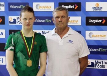 I. Jacevičiūtė paliko savo antspaudą Lietuvos moterų plaukimo rekordų knygoje
